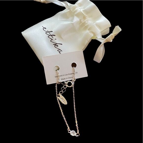 Single Stone Bracelet  - Picture 2 of 2